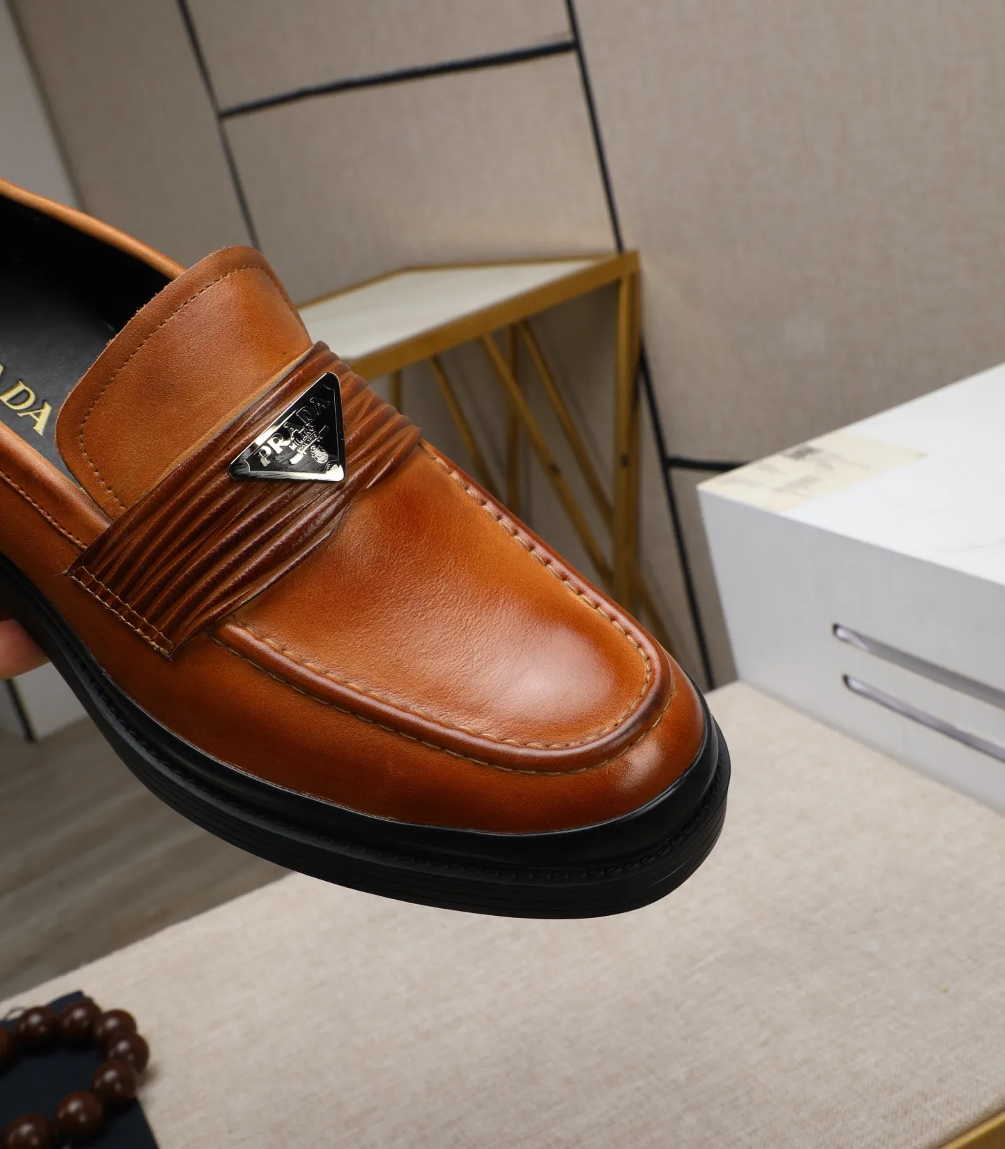 Men's men's shoes 💰540 (water-dyed cow leather) 📛📛PRADA high-end counter's latest formal business leather shoes 👔original and highest quality! Imported from Italy 🇮🇹 first-layer calfskin fabric ➕ cowhide lining Original outsole Formal size: 38➖44 (45 customized)